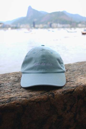 Boné “dois do dois” azul claro