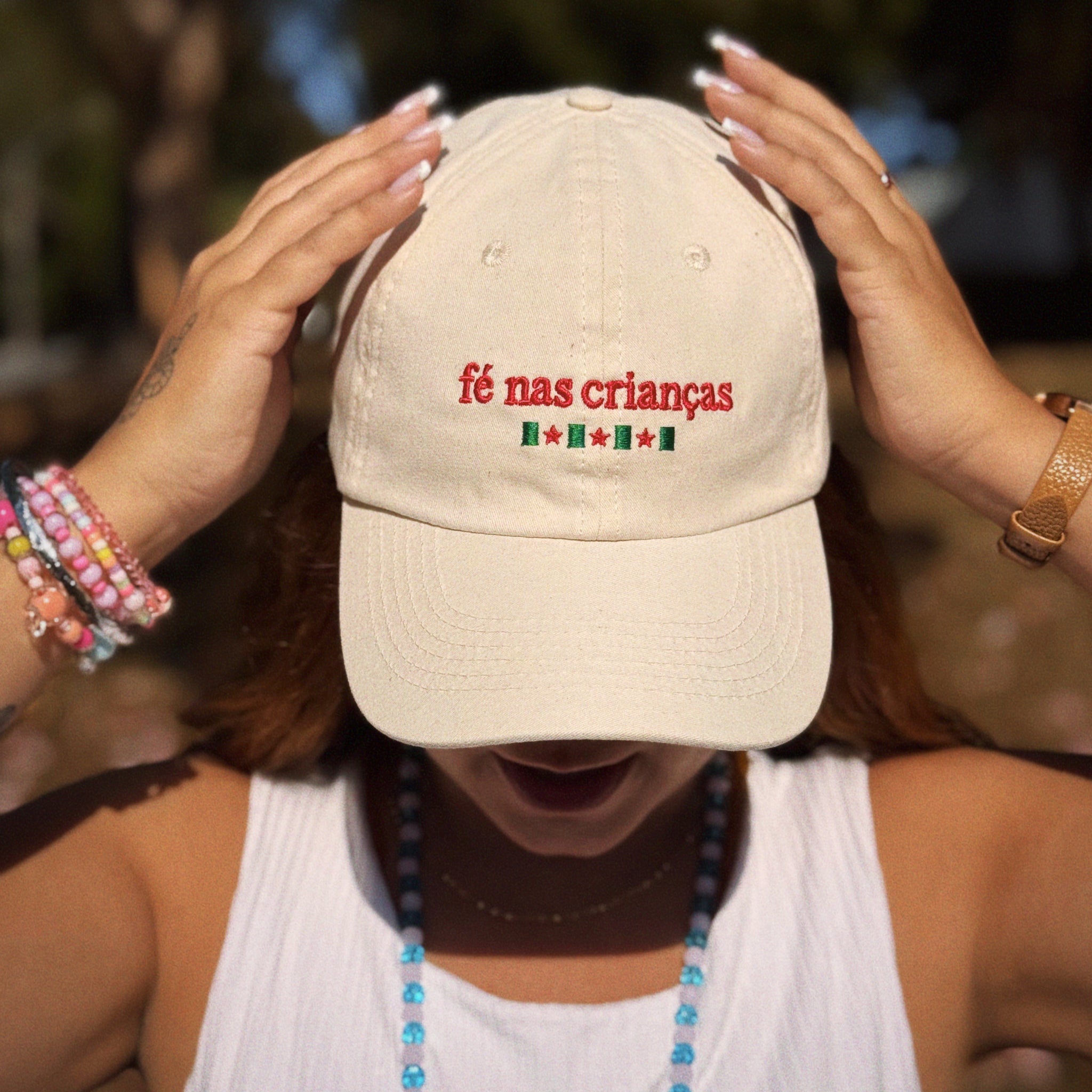 Boné “fé nas crianças”